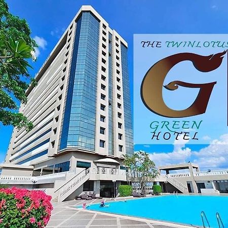 The Twin Lotus Hotel Nakhon Si Thammarat Buitenkant foto