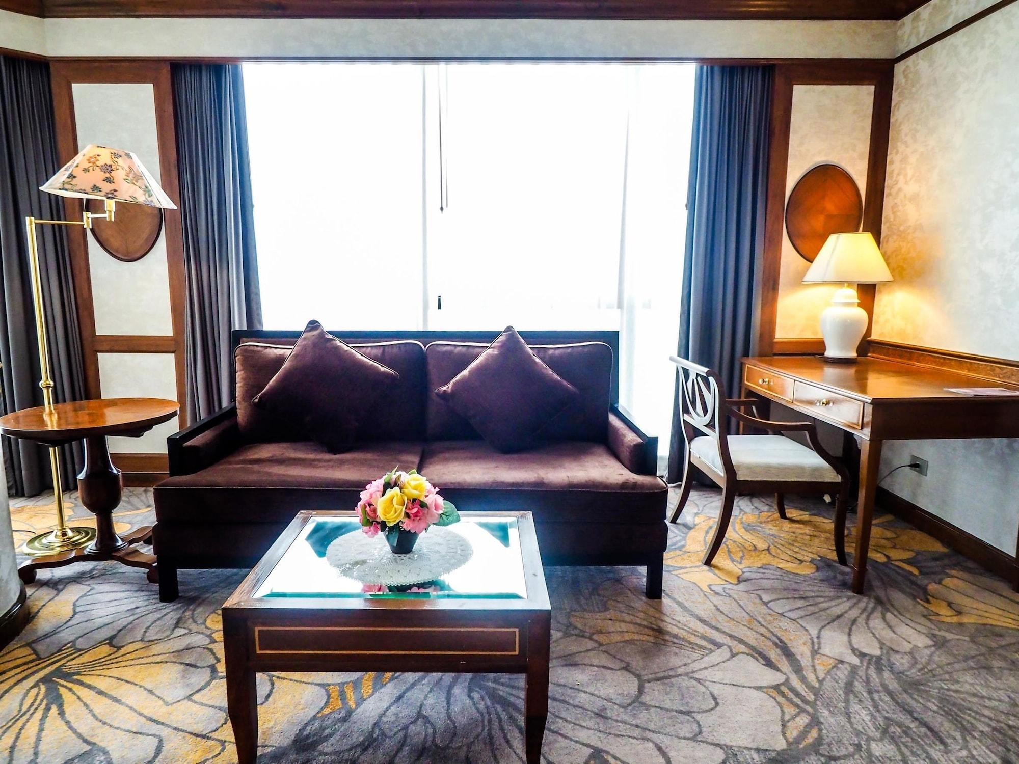 The Twin Lotus Hotel Nakhon Si Thammarat Buitenkant foto