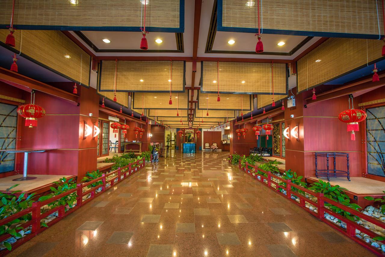 The Twin Lotus Hotel Nakhon Si Thammarat Buitenkant foto