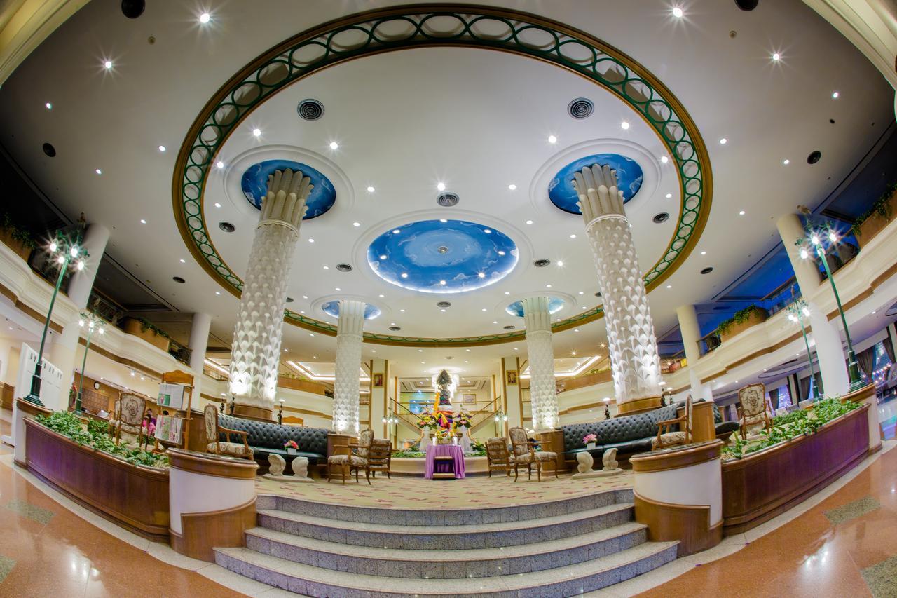 The Twin Lotus Hotel Nakhon Si Thammarat Buitenkant foto